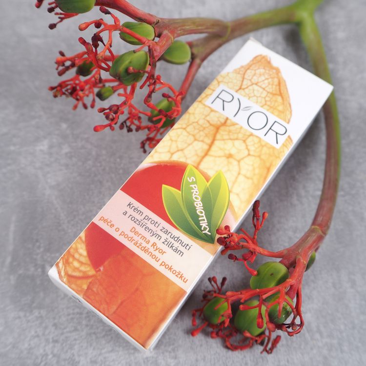 Krém proti zarudnutí a rozšířeným žilkám