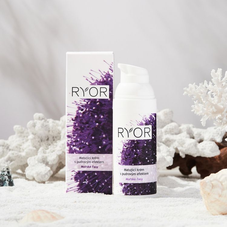 Matující krém s pudrovým efektem